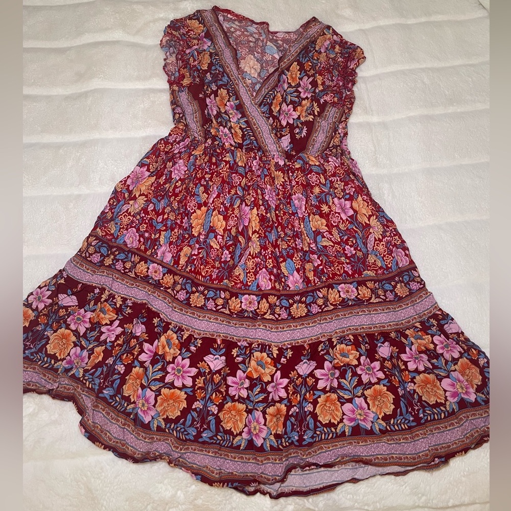 Red Boho Flutter Floral Dress - Picture 2 of 7
